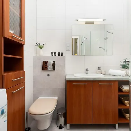 Apartment Hallera Zajezdnia Wrzeszcz By Renters *