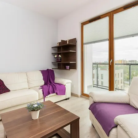 Hallera Zajezdnia Wrzeszcz By Renters